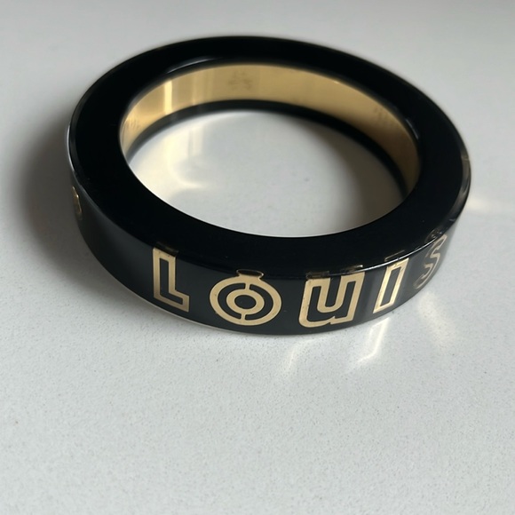 Rare! Louis Vuitton gold plated and Resin Wanted Bracelet - Picture 2 of 15